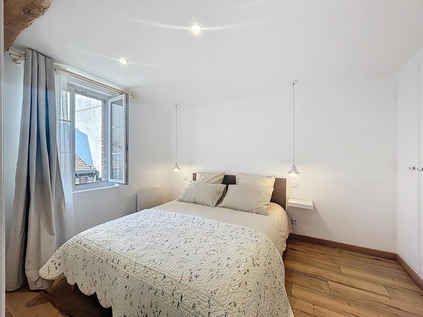 Jolie Maison Sur